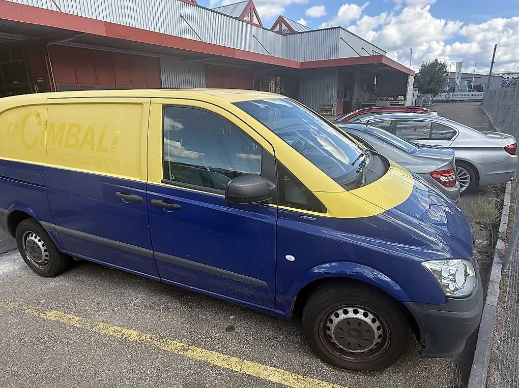 Veicoli commerciali: Mercedes Vito – Usato da Adlikon b.Regensdf venduto da dammgarage8108