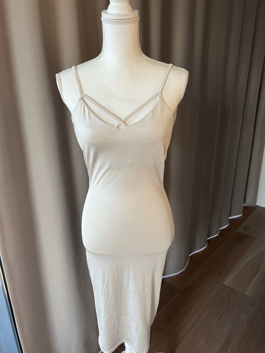 Kleider: Kleid von Missguided, Grösse 34 – Gebraucht aus Uetikon am See von liah22