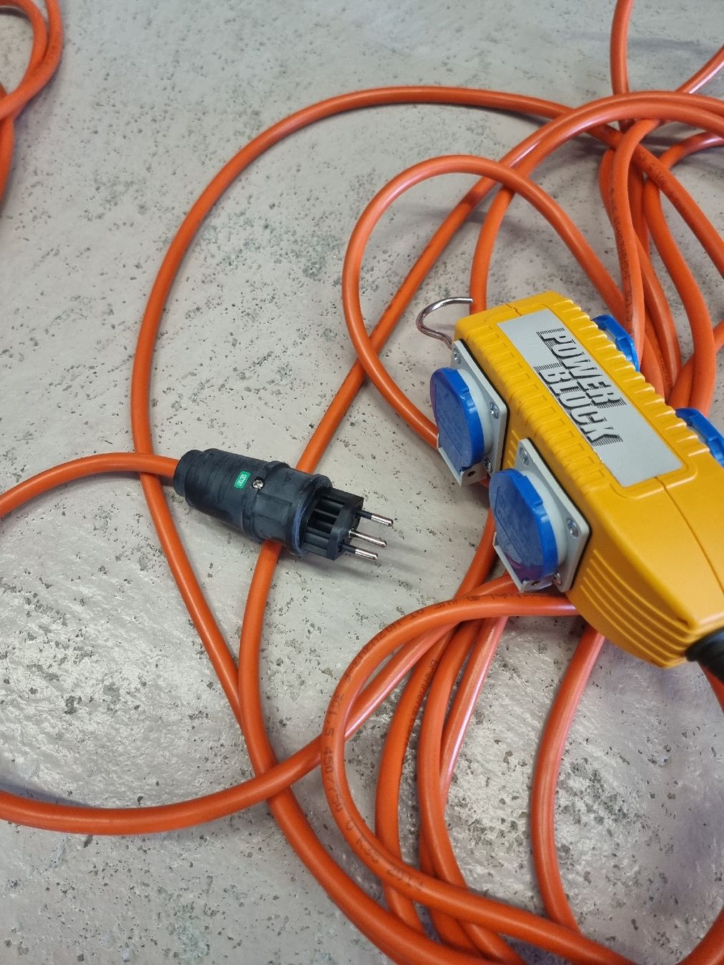 Kabel: Verlängerungskabel 10m  – Gebraucht aus Olten von Mezopotamya 6