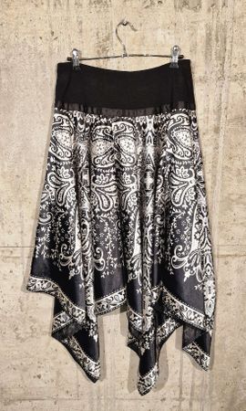 Rock mit Paisley-Muster Schwarz/Weiss Grösse L