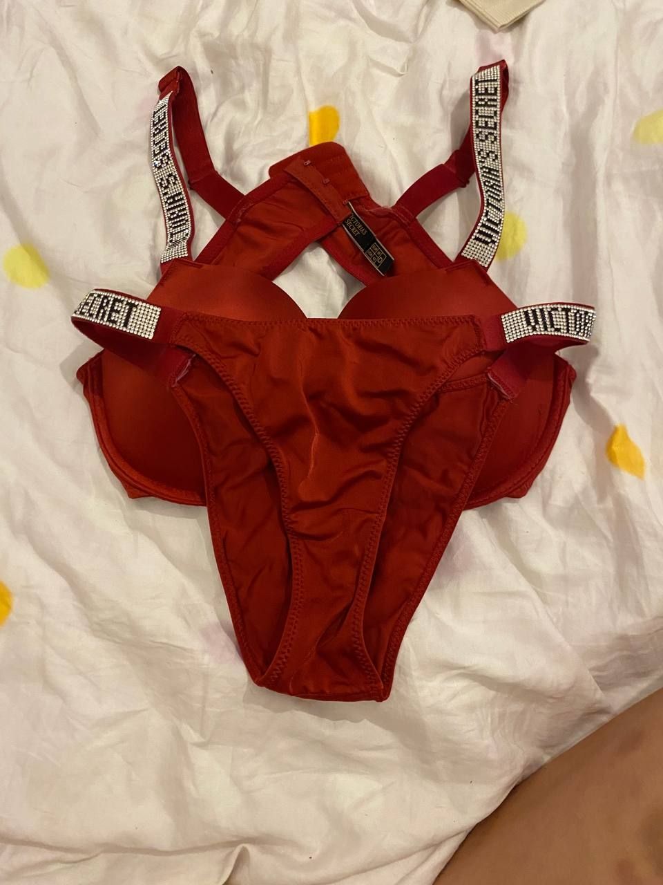 Victoria's Secret Sonstige Unterwäsche: Ensemble de lingerie – Neu (gemäss Beschreibung) aus Lausanne von nii_q8nl
