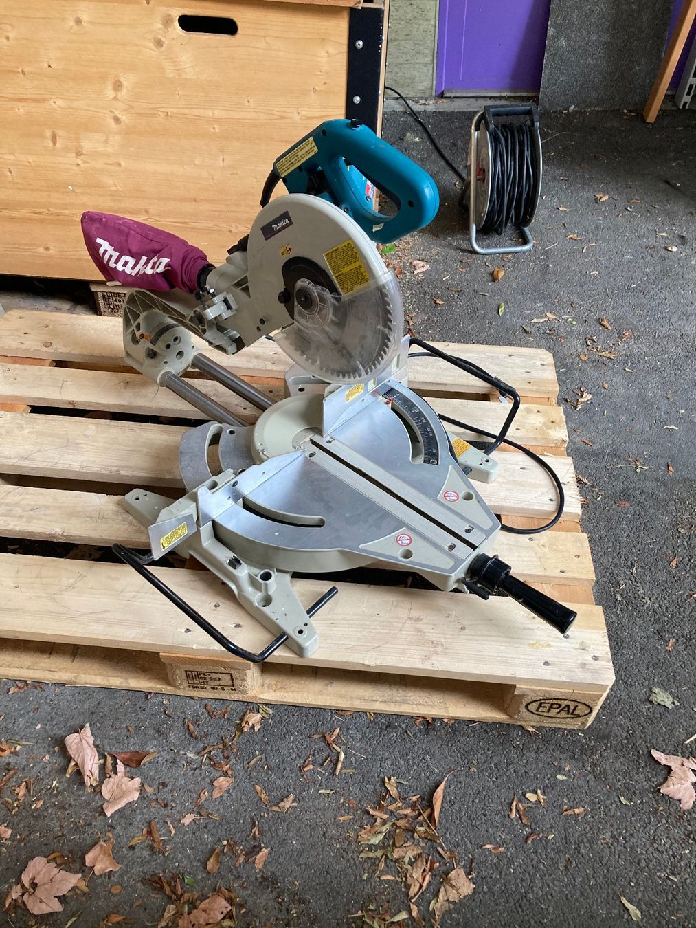 Makita Seghe: Makita Kappsäge LS1013 – Usato da Uster venduto da Deltabox 1