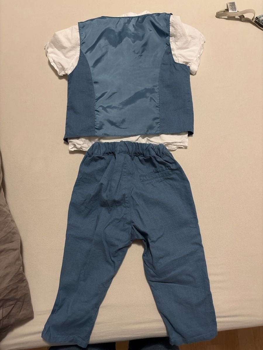 H&M Completi: Anzug Grösse 86 – Usato da Regensdorf venduto da Branca990 3