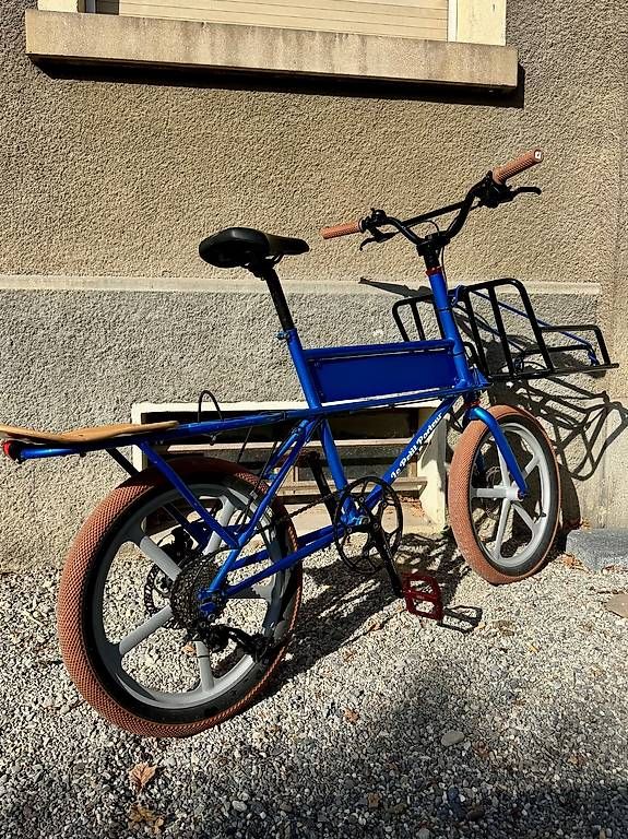 Biciclette: Vélo Cargo Compact Parfait état, super équipé – Usato da Genève venduto da ced_wmx8 1