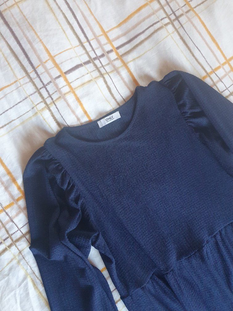 Only Robes: Kleid Only nachtblau 40 – D'occasion à Malters par Moeschi5 2