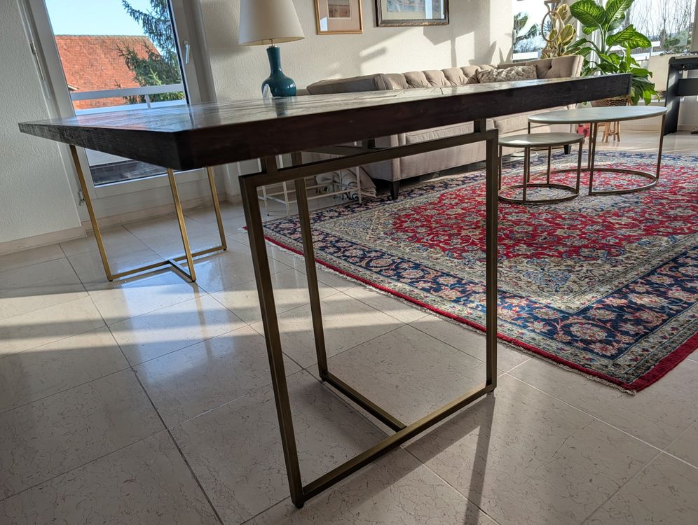 Verwunderlich Esstisch Mit Goldenen Beinen Bild