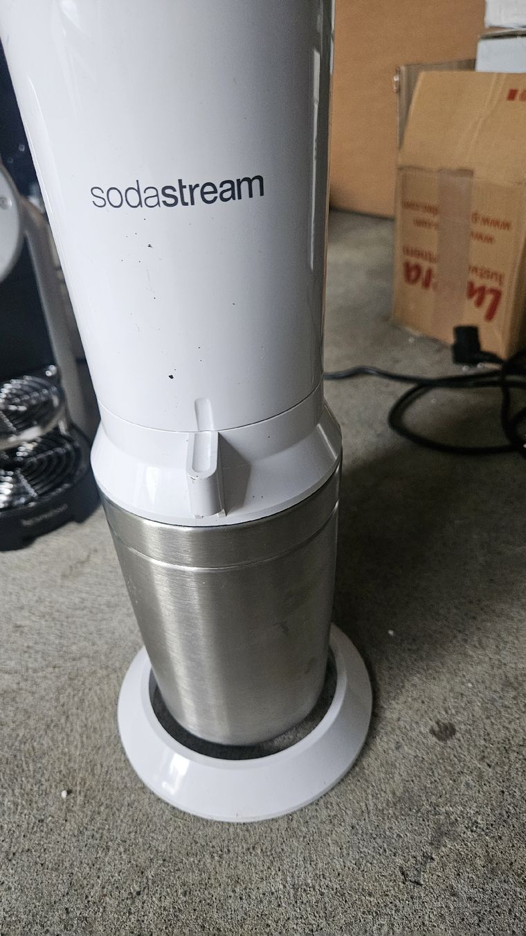 Sodastream Küchengeräte: SodaStream water maker white used condition – Gebraucht aus Sachseln von laz_65cg 1