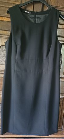 Robe noire Taifun, taille 38, élégante et intemporelle.