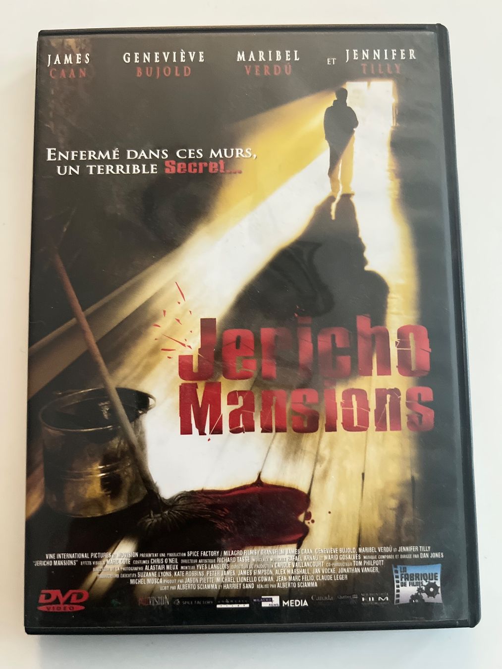 Tous les DVDs: DVD « Jericho Mansions » version française + anglais – D'occasion à Bouveret par Feelgoodtrading