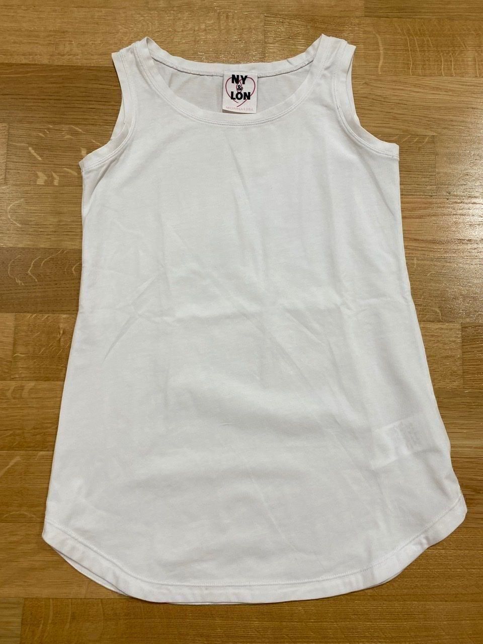 Camicette, T-shirt & Top: Monnalisa 2 débardeurs superposés 8A NEU – Usato da Cologny venduto da PEACEANDLOVE 5