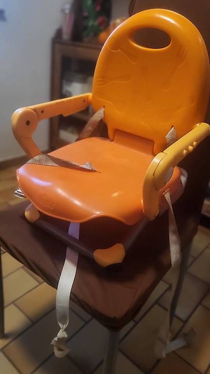 Seggioloni: Chaise haute Rehausseur - Chicco – Usato da Bulle venduto da EllaFamily