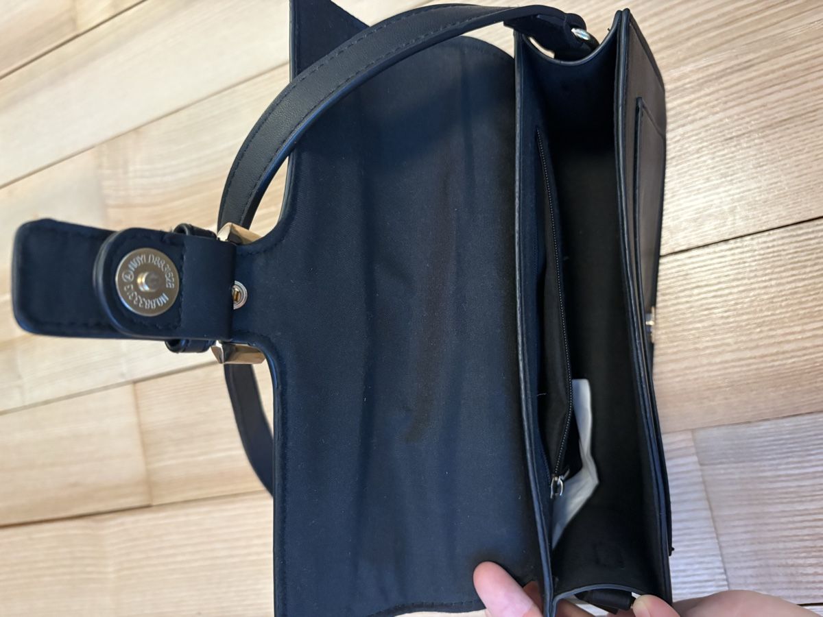 Taschen: Even&Odd Handtasche schwarz – Neu (gemäss Beschreibung) aus Basel von anschla. 6
