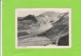 Gr. St. Bernhard-Strasse-Oldtimer