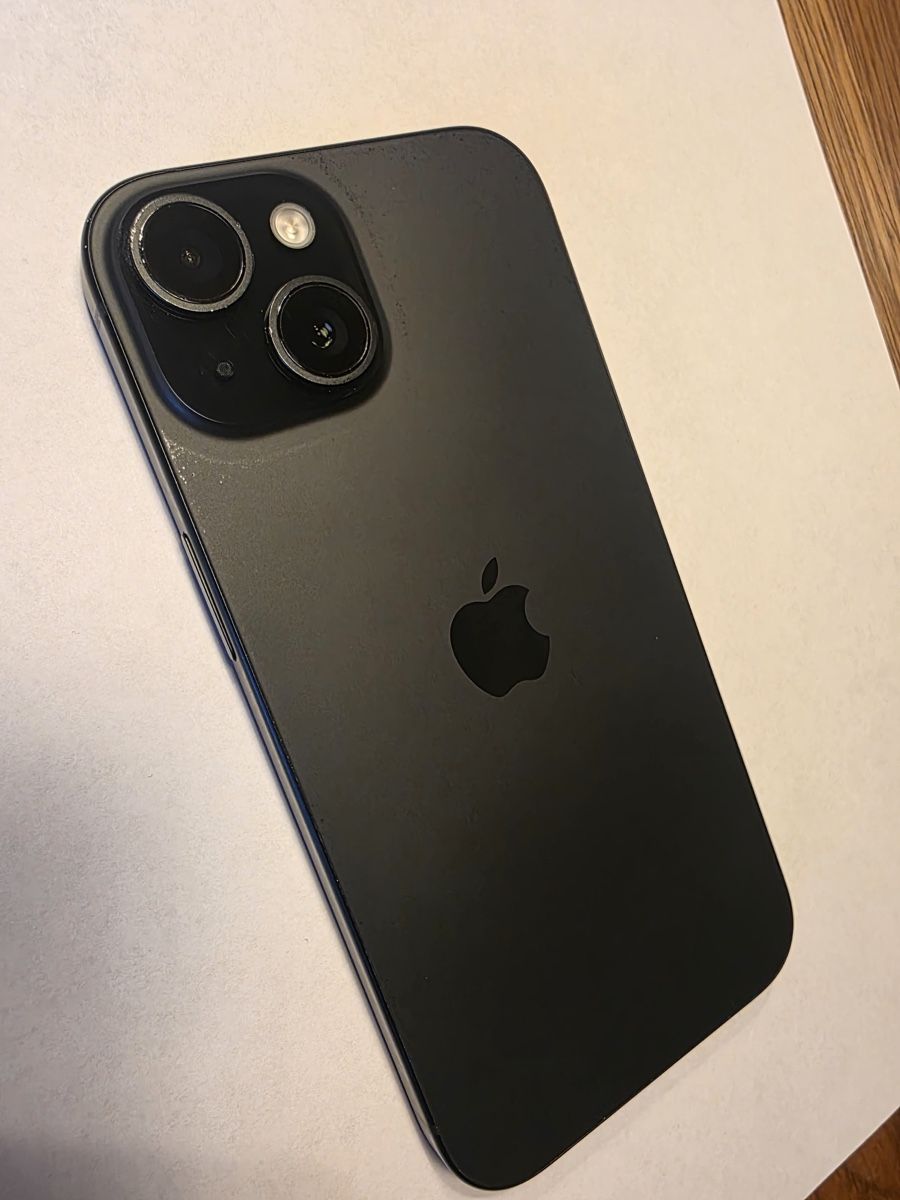 Apple Handys / Smartphones: iPhone 15 128GB  top Zustand – Gebraucht aus Oberschan von izz23