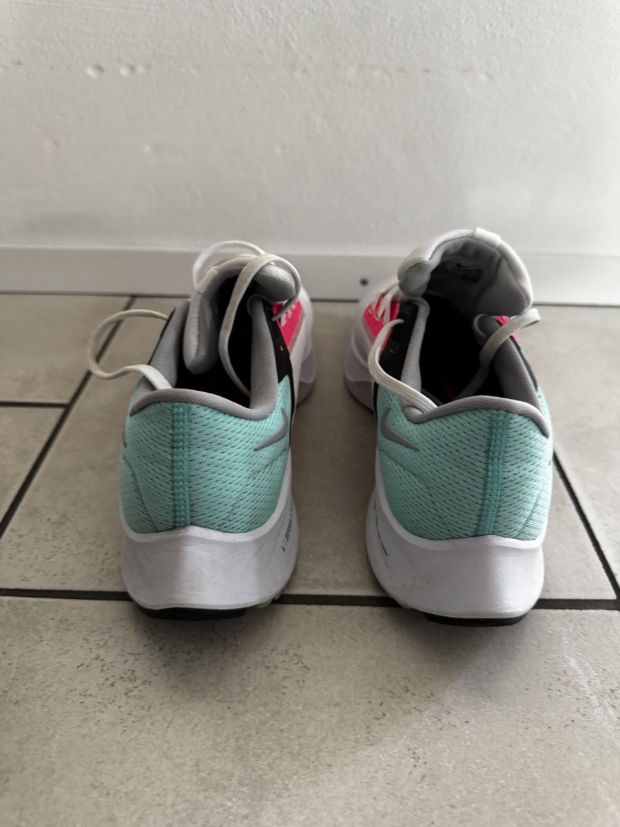 Nike Scarpe da uomo: Nike Air Pegasus 38, Grösse 42.5 – Nuovo (secondo la descrizione) da Teufen AR venduto da chi_h55m 3