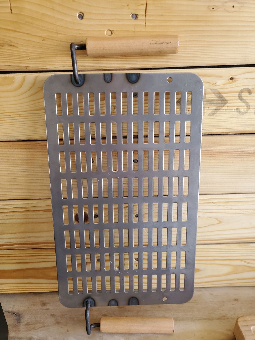 Grills: Praktischer Grill für unterwegs, Qualitätsprodukt ca 6.5 kg  – Neu (gemäss Beschreibung) aus Einsiedeln von high5 7