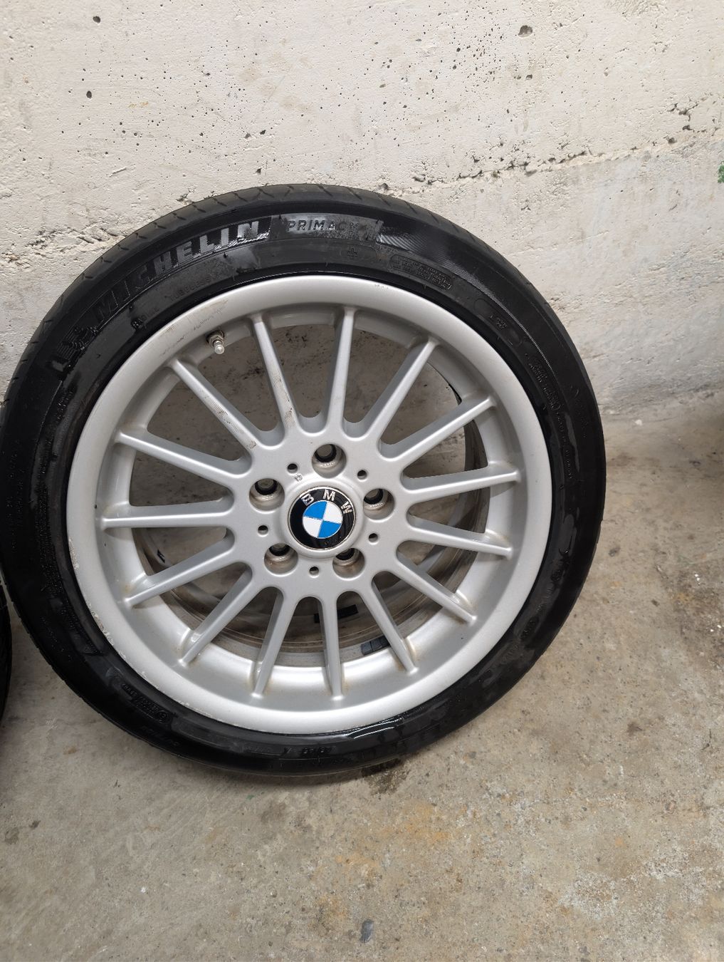 BMW Cerchioni: BMW roues felgen OEM style 32 17 5x120 e36 e46 – Usato da Petit-Lancy venduto da ale_p2fn