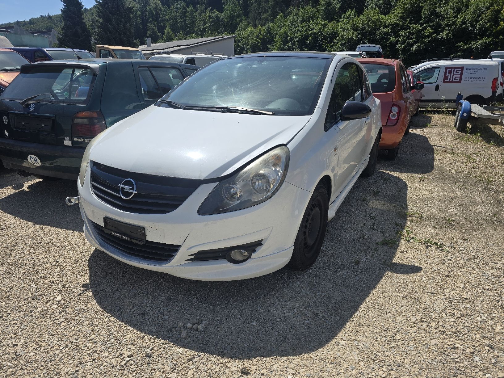 Opel Automobili: opel corsa D – Difettoso da Thayngen venduto da Central5