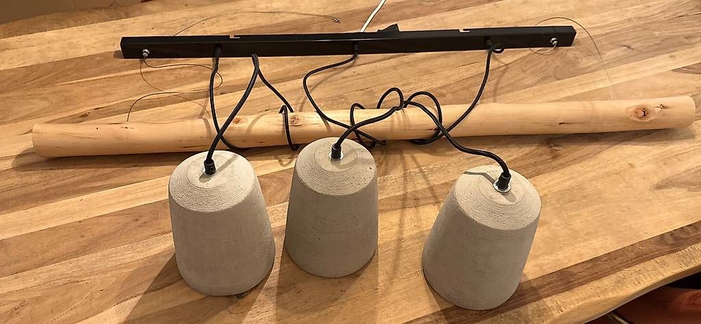 Kronleuchter & Deckenlampen: Impré Deckenleuchte Holz/Beton – Gebraucht aus Oberglatt ZH von guedel05 2
