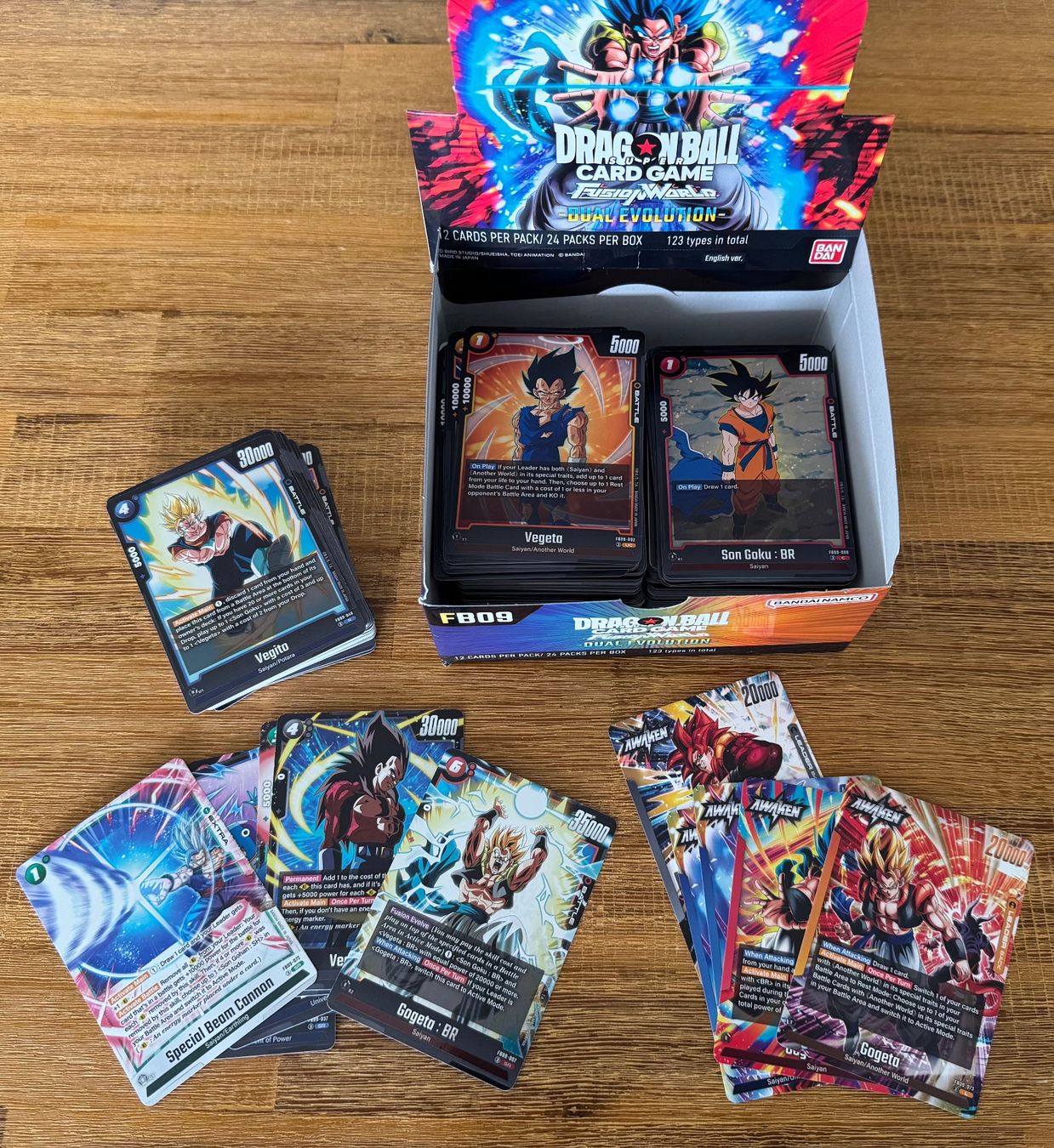 Bandai Sammelbilder & Trading cards: Dragon Ball Super Card Game: Dual Evolution -  Box, BULK!!! – Gebraucht aus Buchs ZH von bogador 1