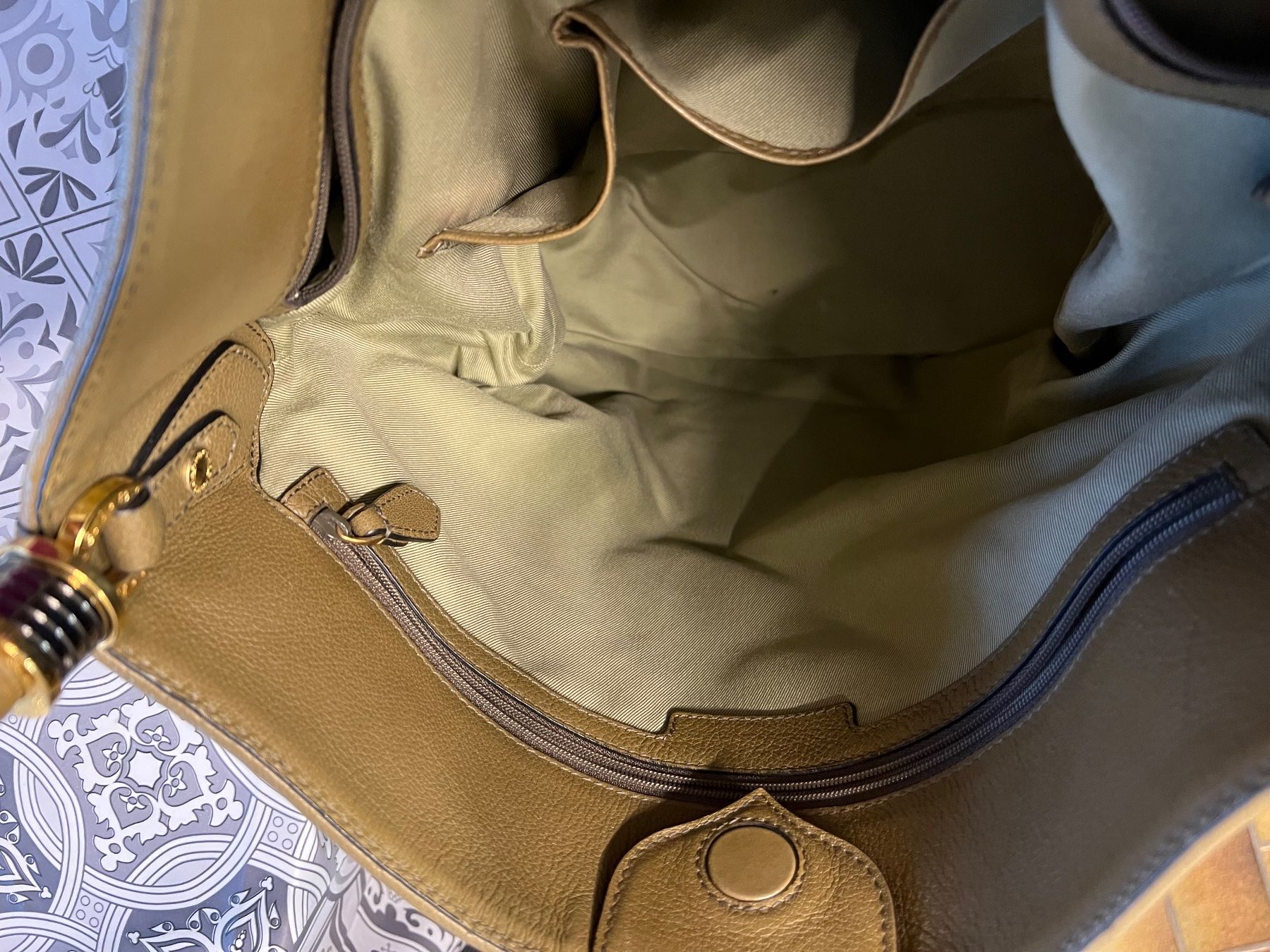 Bulgari Borse da donna: Grand sac BULGARI kaki – Nuovo (secondo la descrizione) da St-Blaise venduto da endora63 6