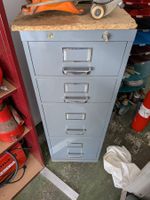 Bigla Metallschrank