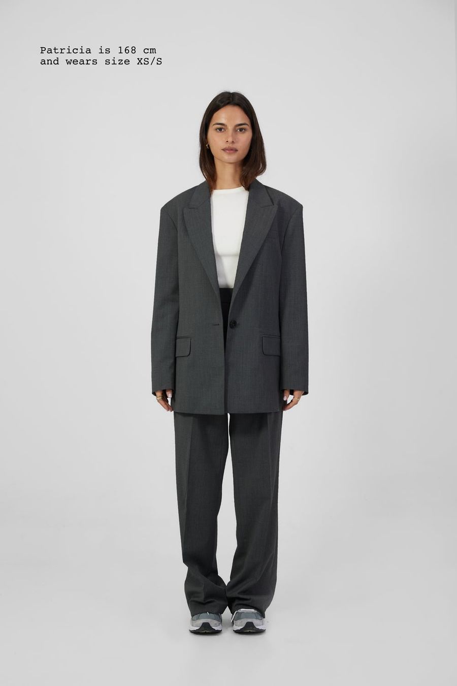 Lamarel Vestes: Blazer gris Lamarel – D'occasion à Lausanne par clog 2