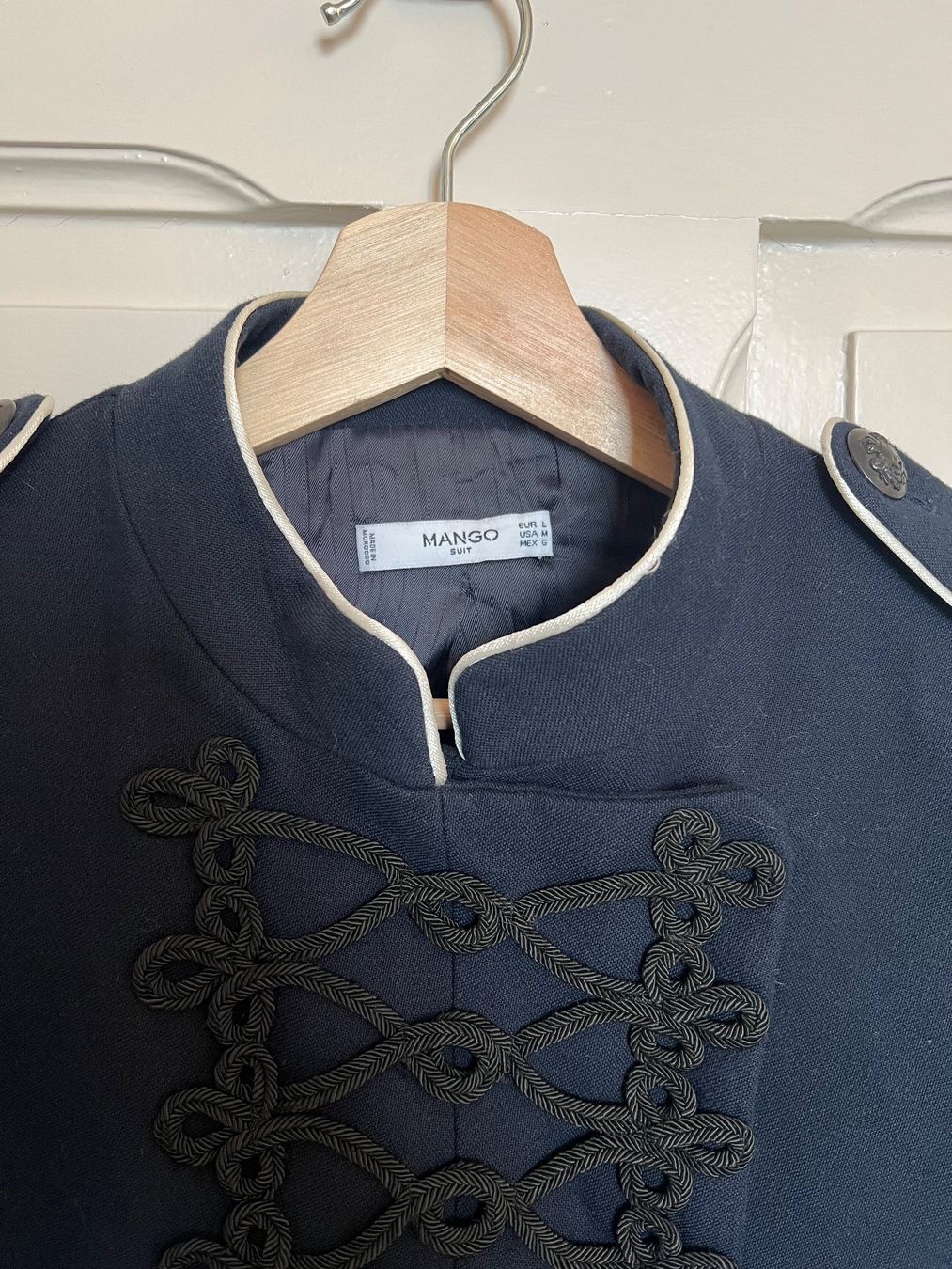 Mango Giacche: Veste style officier Mango, taille L, bleu marine – Usato da Neuchâtel venduto da Thesebootsaremadeforwalking 2