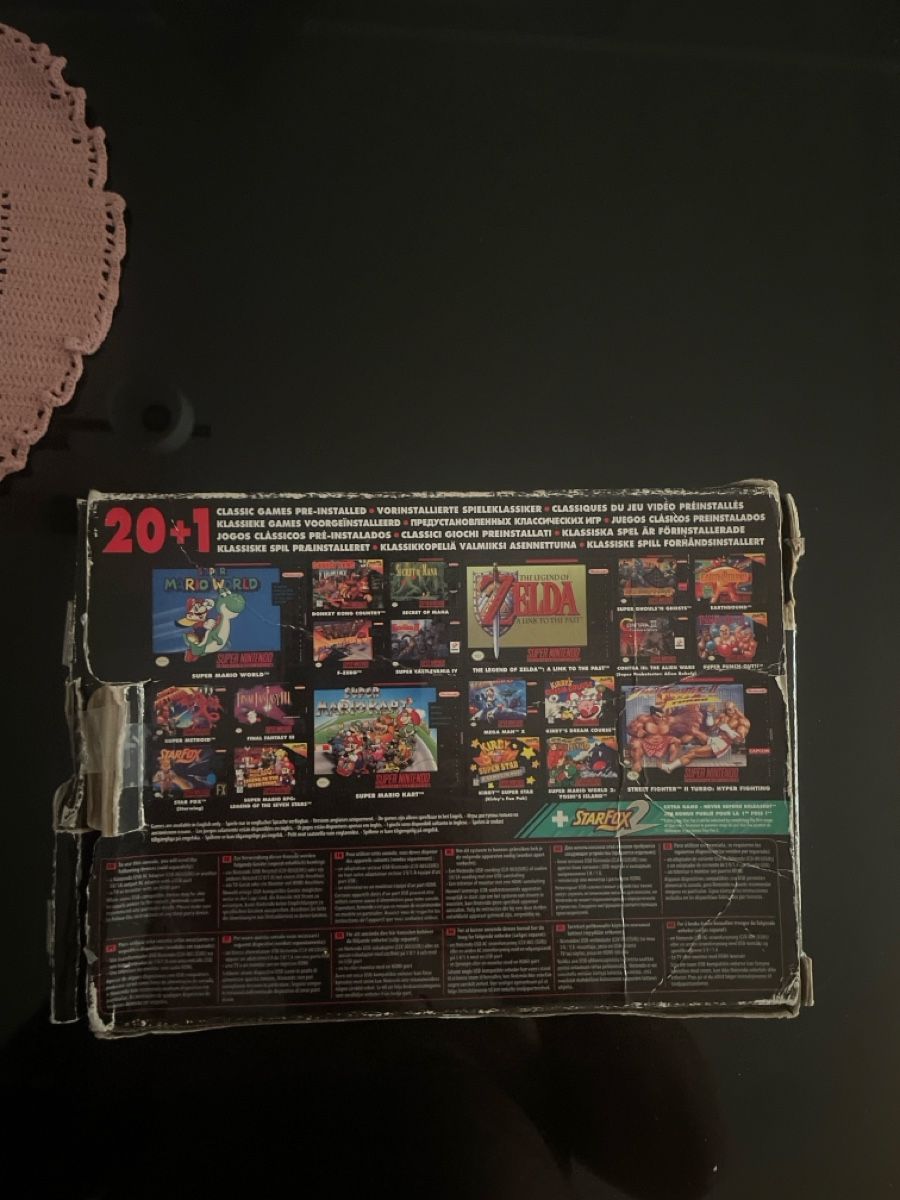 Nintendo Giochi: Classic Super Nintendo Karton – Usato da Winterthur venduto da LaManoDeDioz 1