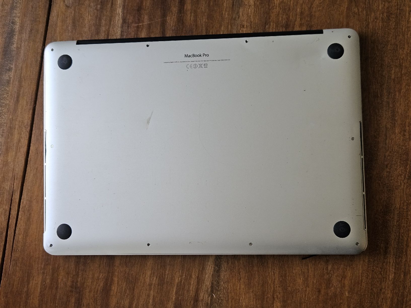 Apple Notebooks: Macbook Pro défectueux pour pièces – Defekt aus Fontaines-sur-Grandson von akell 3