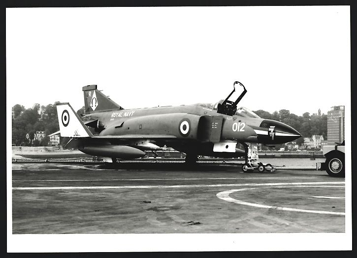 Fotografie &  Plakate: Fotografie Flugzeug Douglas F-4 Phantom, – Gebraucht aus Berlin von bartko-reher