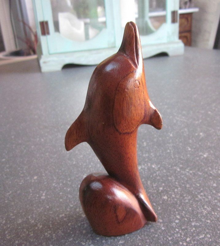 Figuren: Vintage Holzfigur Delfin, Höhe 14 cm – Gebraucht aus Bischofszell von raika 7