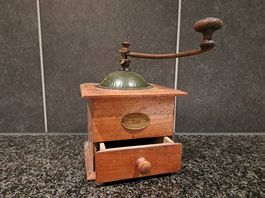 Kaffeemühle Peugeot "Antique"