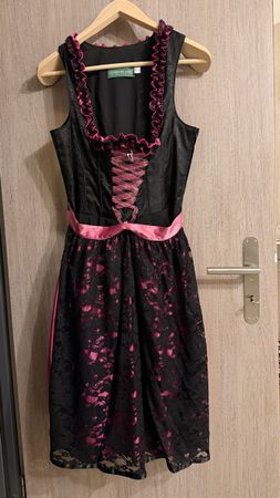 Schönes fast neues Dirndl zu verkaufen