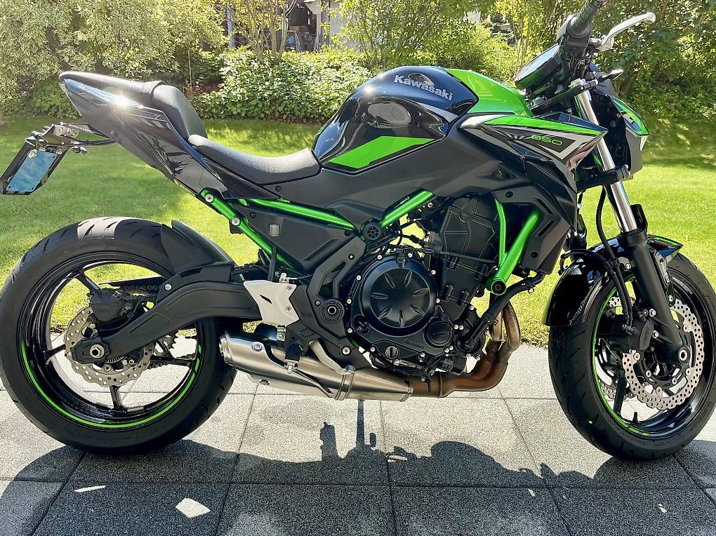 Kawasaki Strada: Kawasaki Z650 – Usato da Niederwil AG venduto da Debi_01