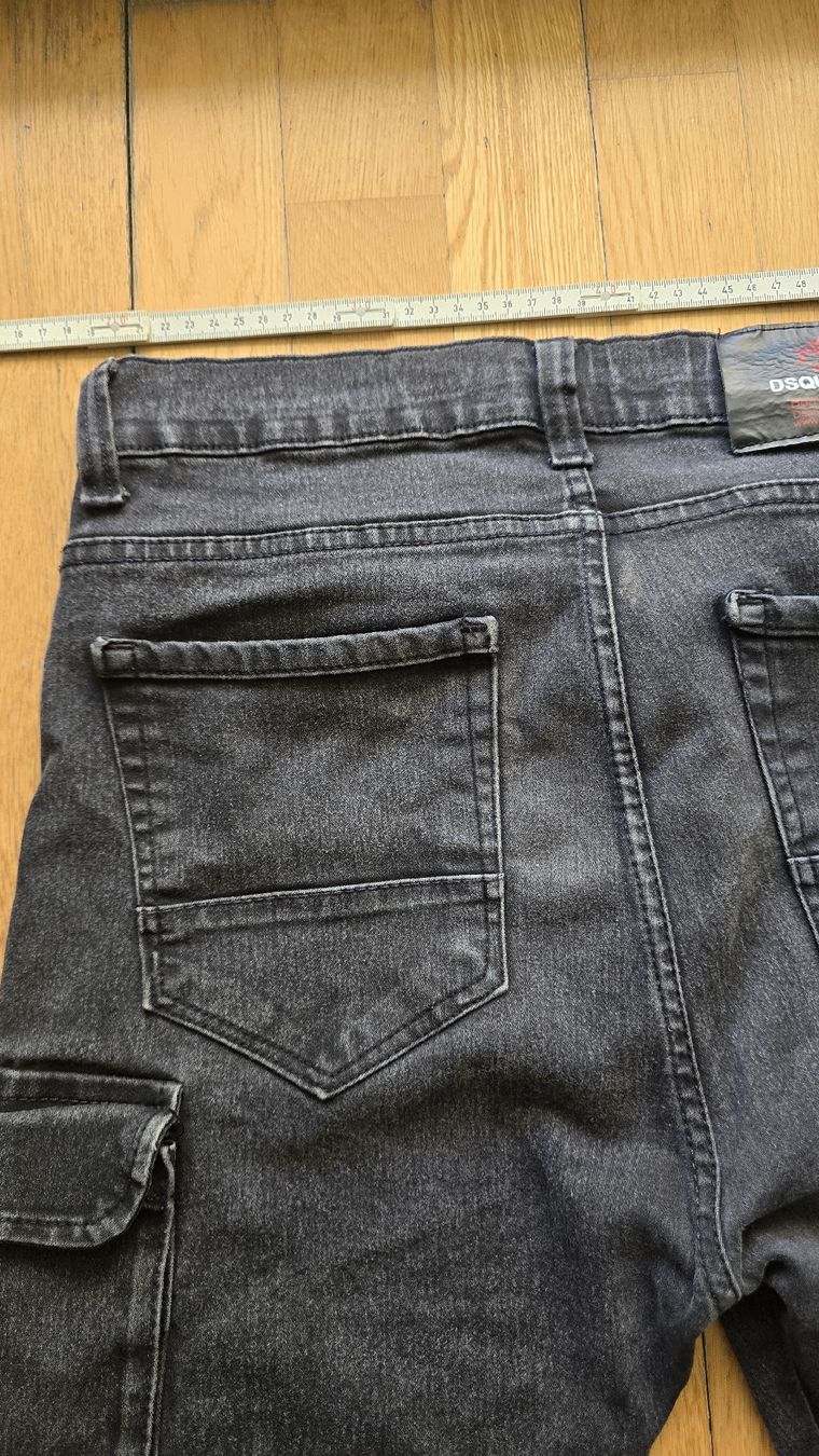 Dsquared2 Jeans: Dsquared2 Jeans Cargo-Style – Usato da Emmenbrücke venduto da meu_2j8p 6