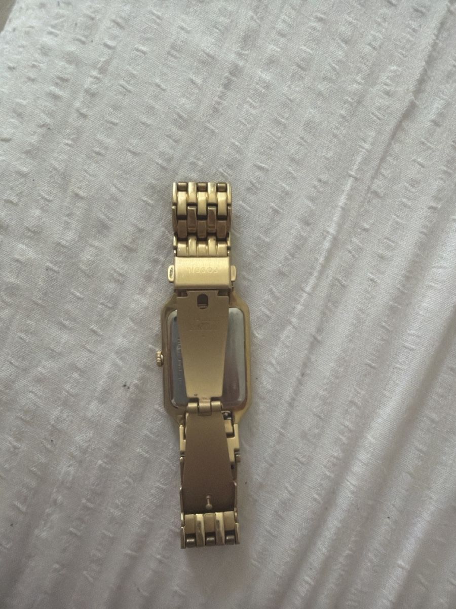 Fossil Orologi: Gold Fossil Watch - Elegant Rectangle Face - Perfect for Sum – Nuovo (secondo la descrizione) da Glis venduto da nic_8nls 1