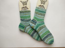Socken aus Merino Wolle Gr. 42/43 superweich