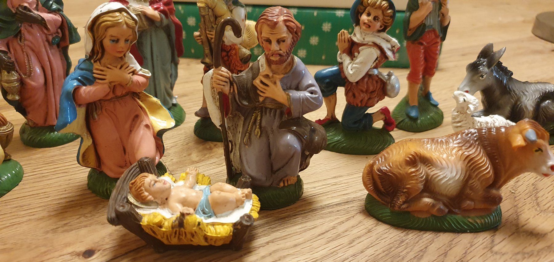 Figuren: Schöne Krippenfiguren – Gebraucht aus Flawil von Naphtali 1