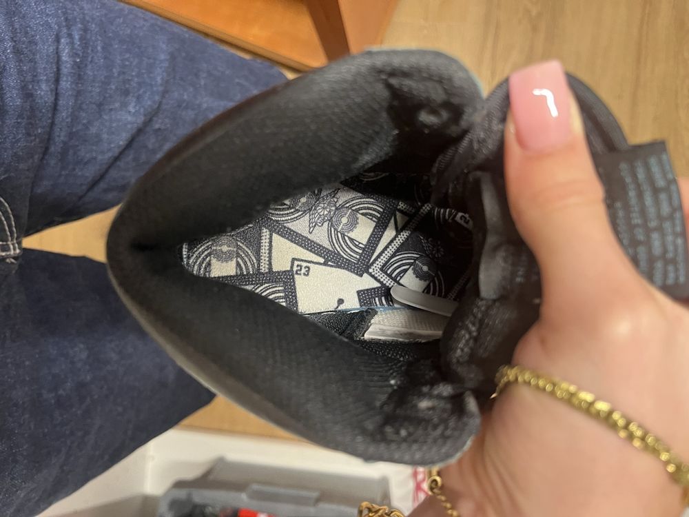 Jordan Chaussures hommes: NIKE Air Jordan 1 High OG – Neuf (Voir description) à Maur par leandracollenberg 1