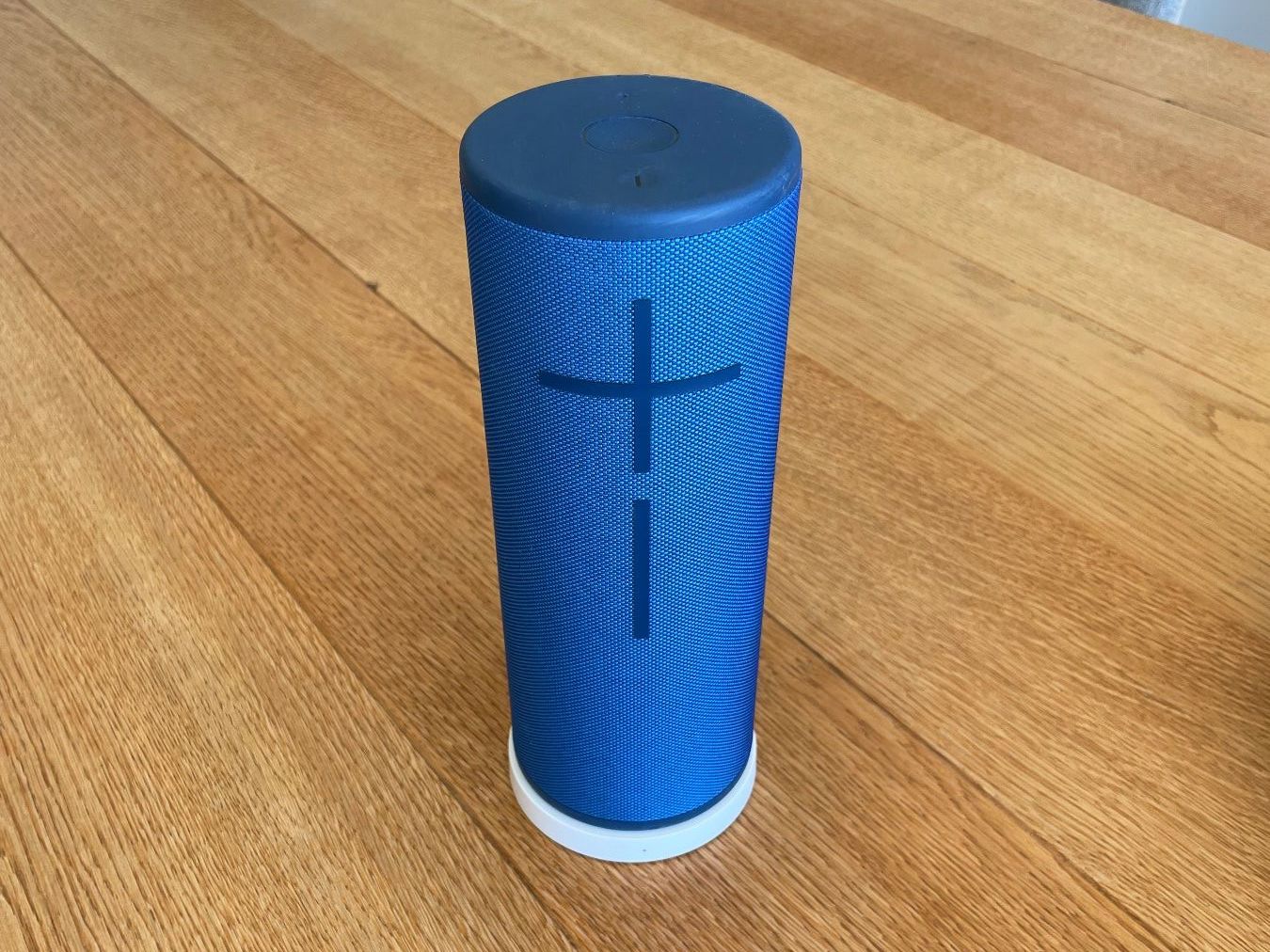 Ultimate Ears Casse acustiche: UE MEGABOOM 3 inkl. Ladestation – Usato da Zürich venduto da mav_ptv5