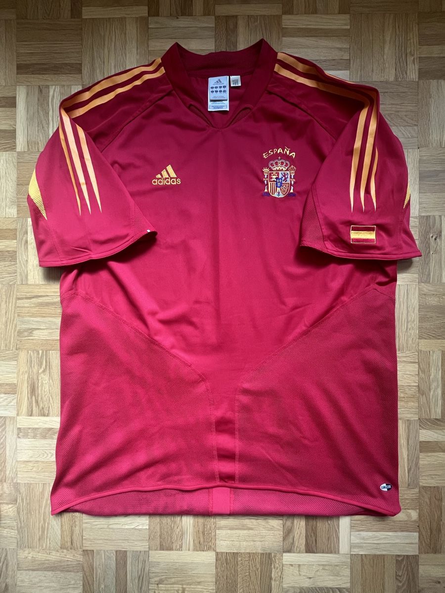 Adidas Canottiere & Pantaloni: Original Morientes Spanien 2004 Trikot XL – Usato da Burgdorf venduto da Shirtsy 1