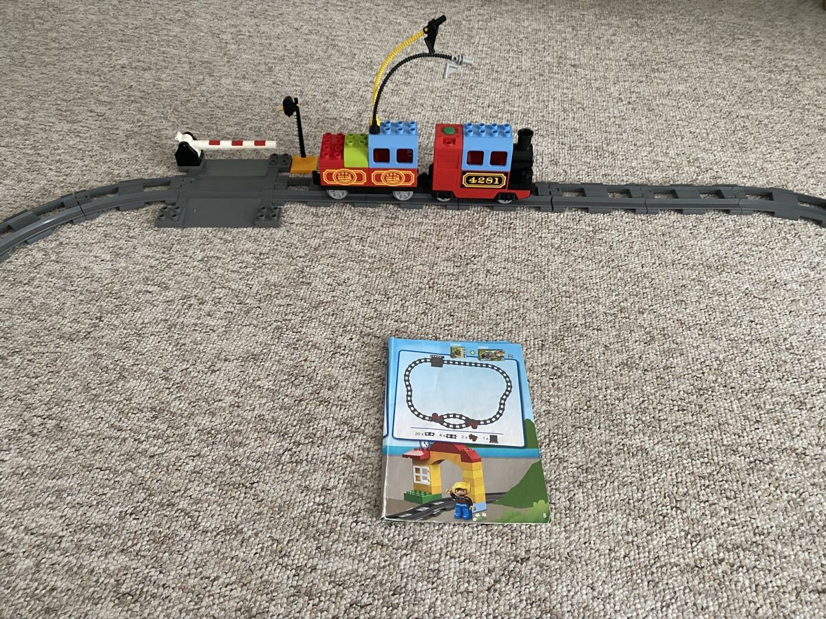 Lego Giocattoli: LEGO DUPLO Zug mit Schienen – Usato da Kloten venduto da dra_s7km 1