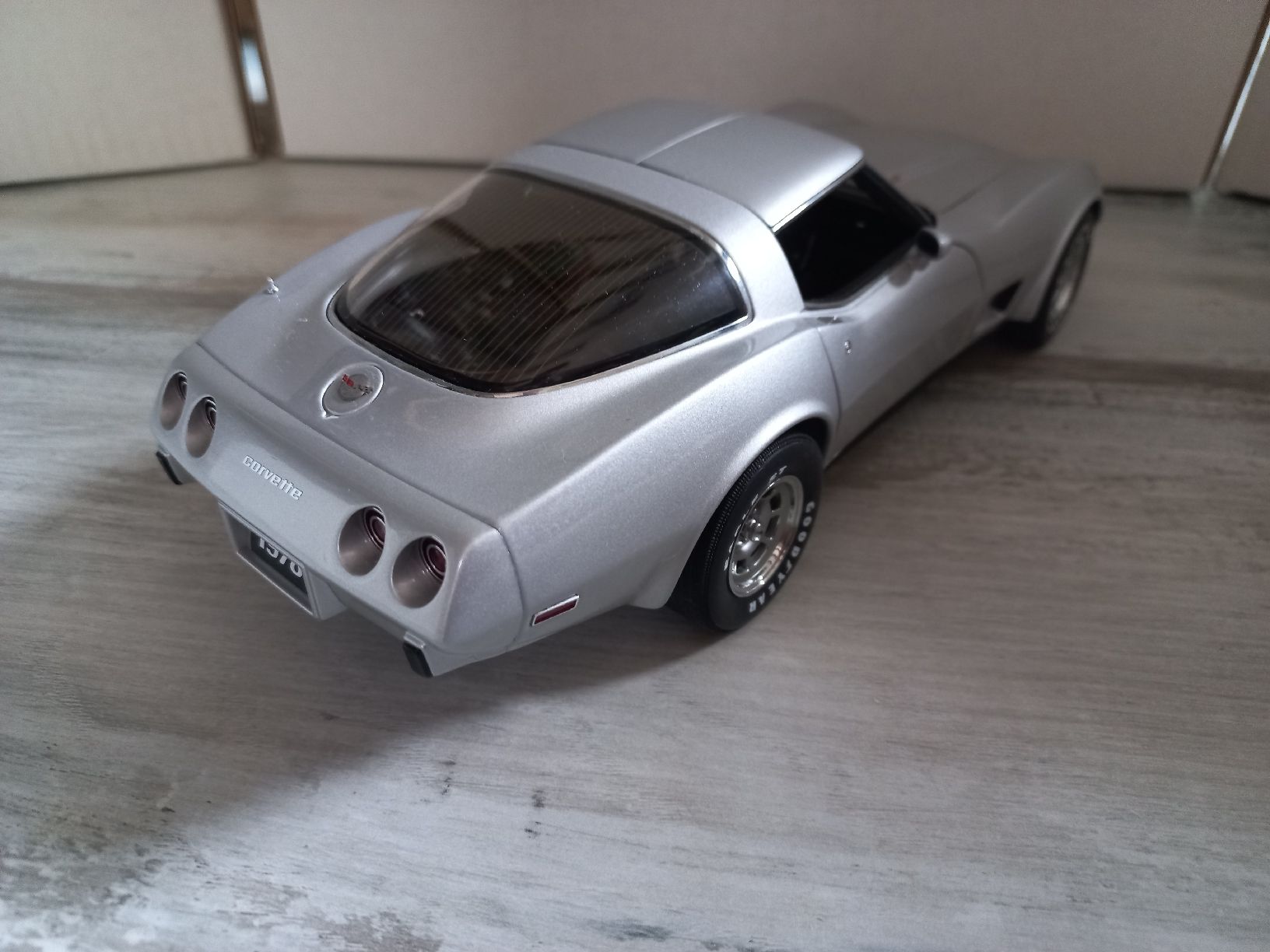 Chevrolet Modellini d'auto: Chevrolet Corvette C3 1/18 Autoart – Usato da Attalens venduto da remy_s00 4