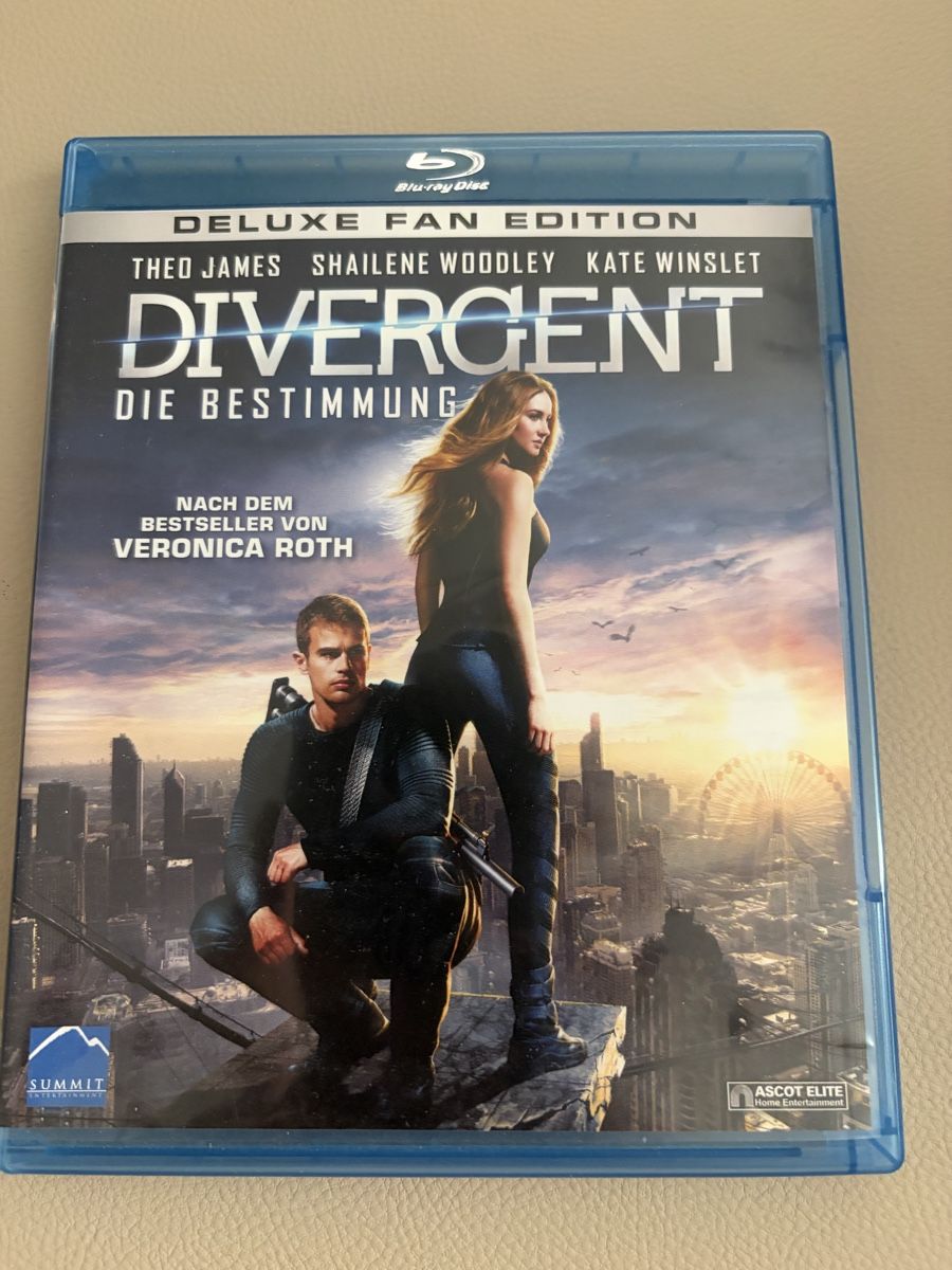 Tous les DVDs: Diverse Blu Ray Discs  – D'occasion à Grenchen par LeMedi 9