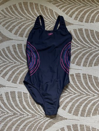 Speed Badeanzug 176 Gr.xs sehr gut