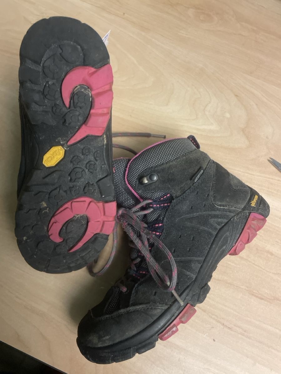 Everest Schuhe für Mädchen: Robuste Everest Wanderschuhe, Gr. 34 – Gebraucht aus Obergerlafingen von cabo4 2