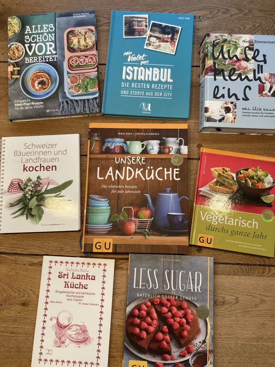 Bücher: Kochbuch Sammlung mit 8 Top-Exemplaren! – Gebraucht aus Lostorf von kroeste