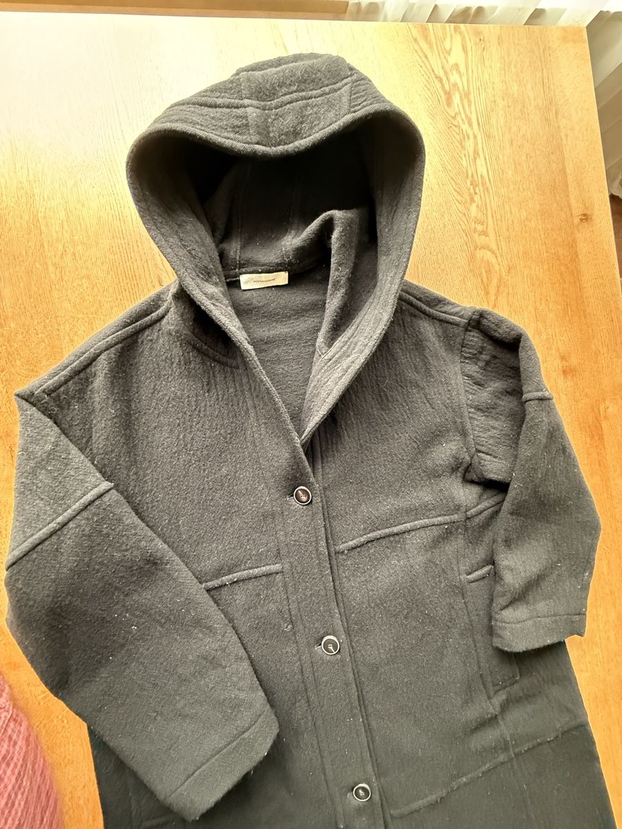 Cappotti: Schwarzer langer Wollmantel  POMANDÈRE – Usato da Allschwil venduto da Frida015 5