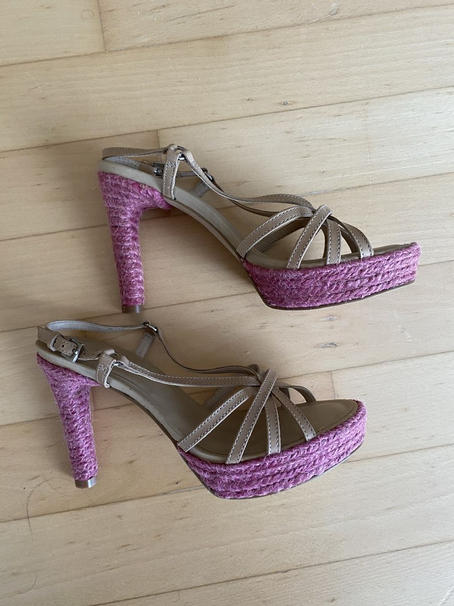 Scarpe da donna: High heels Sandalen Gr.: 37 – Nuovo (secondo la descrizione) da Buchrain venduto da Booster10